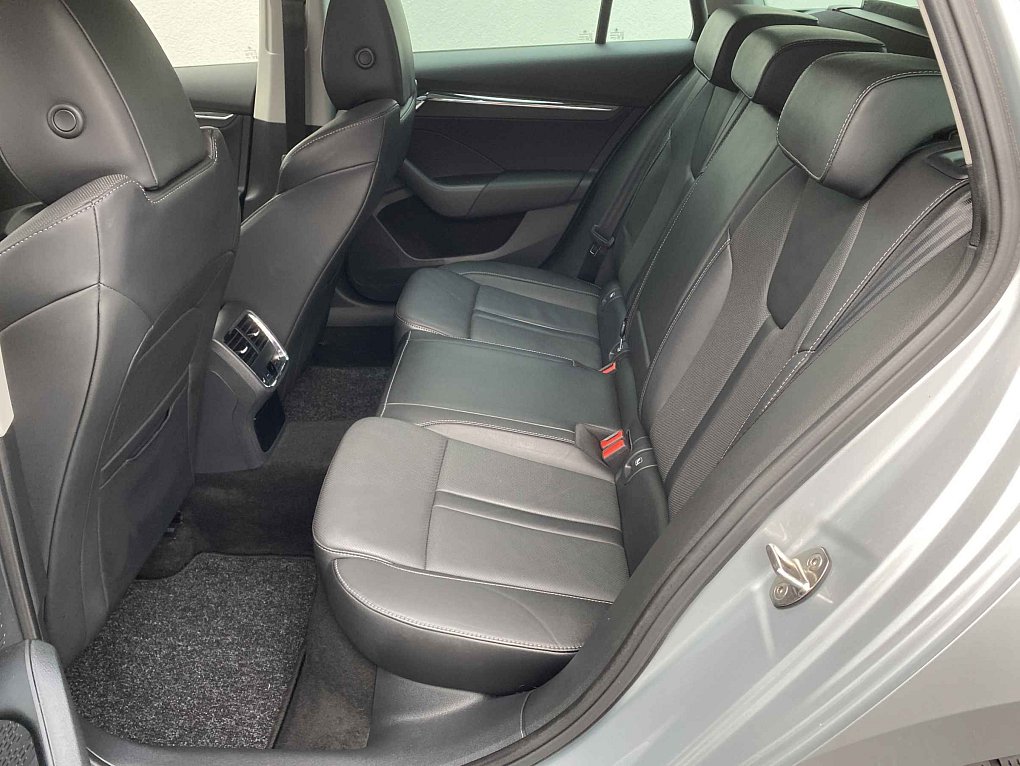 Škoda Octavia IV 2.0 TSi Style 4x4