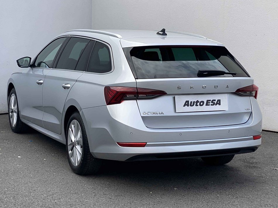 Škoda Octavia IV 2.0 TSi Style 4x4