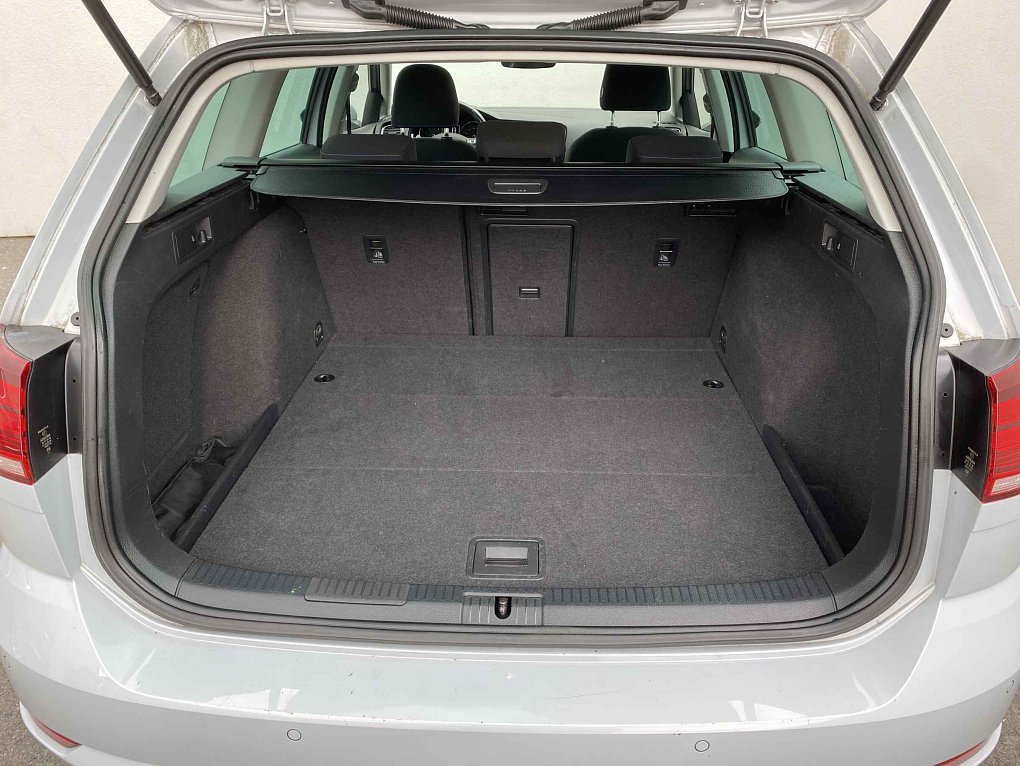 Volkswagen Golf 1.5 TSi Join