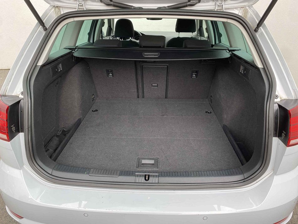 Volkswagen Golf 1.5 TSi Join