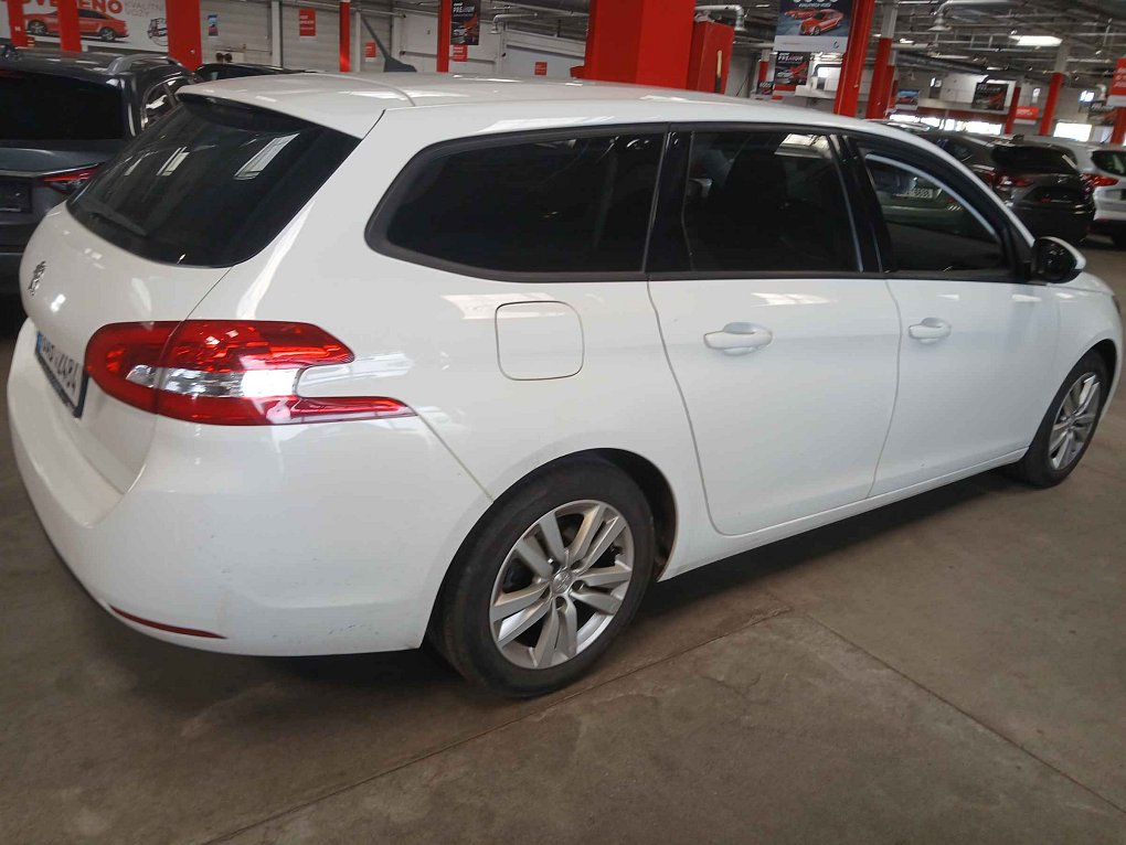 Peugeot 308 1.5HDi 