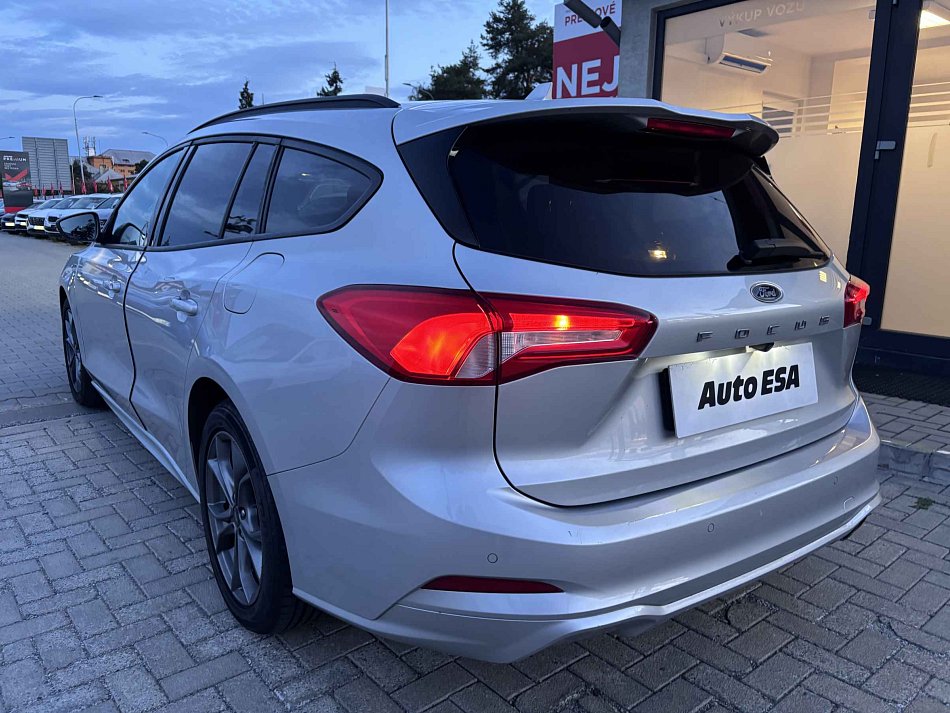 Ford Focus 2.0 TDCi ST-Line