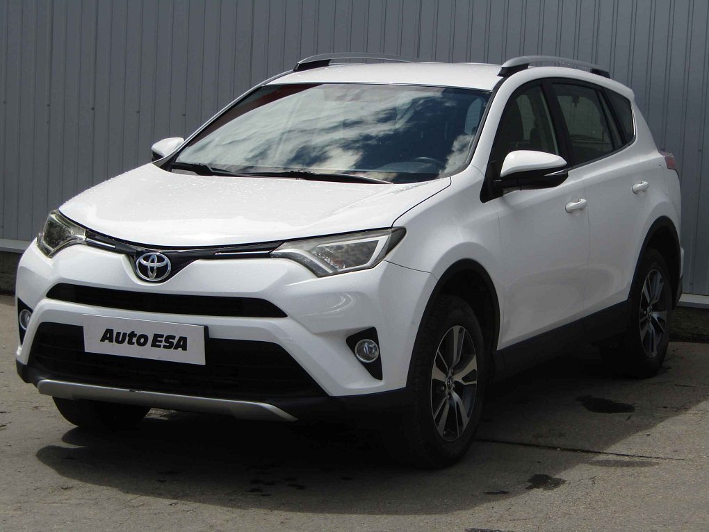 Toyota RAV4 2.0 D-4D 