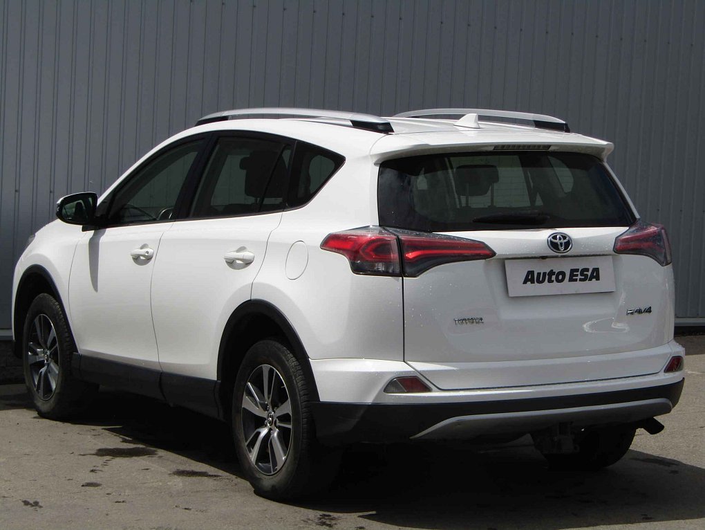 Toyota RAV4 2.0 D-4D 