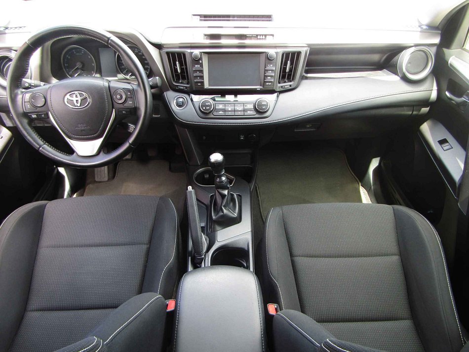 Toyota RAV4 2.0 D-4D 