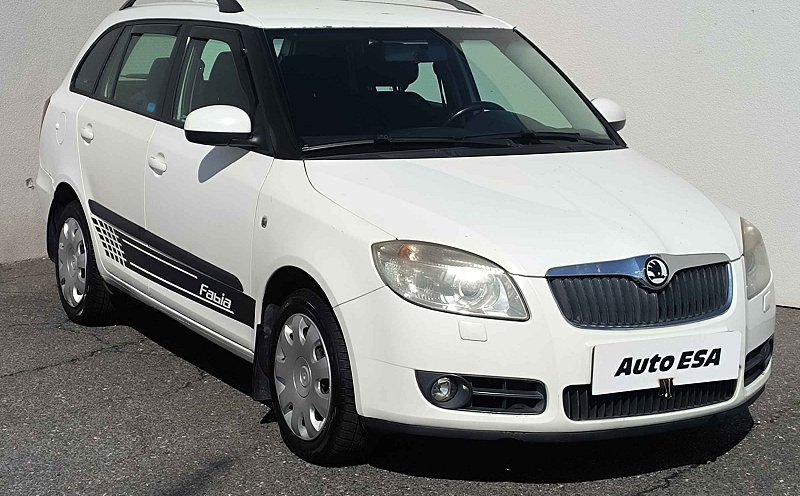 Škoda Fabia II 1.4 16V Elegance