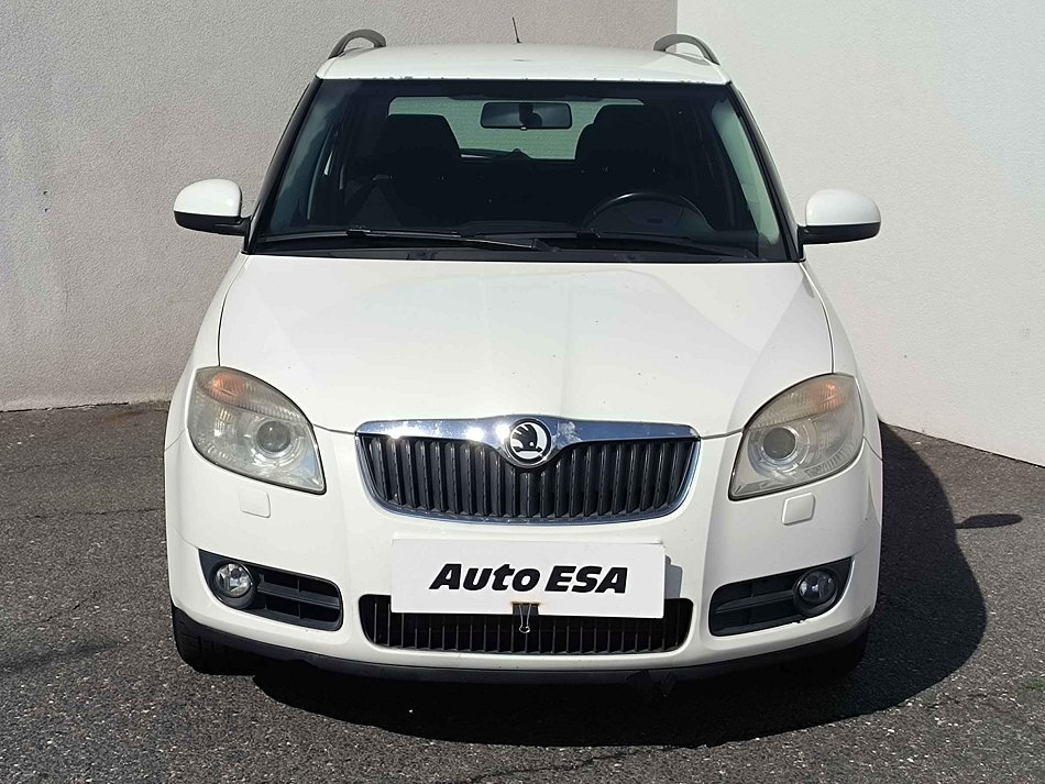 Škoda Fabia II 1.4 16V Elegance