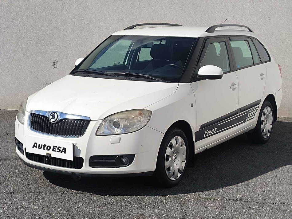 Škoda Fabia II 1.4 16V Elegance