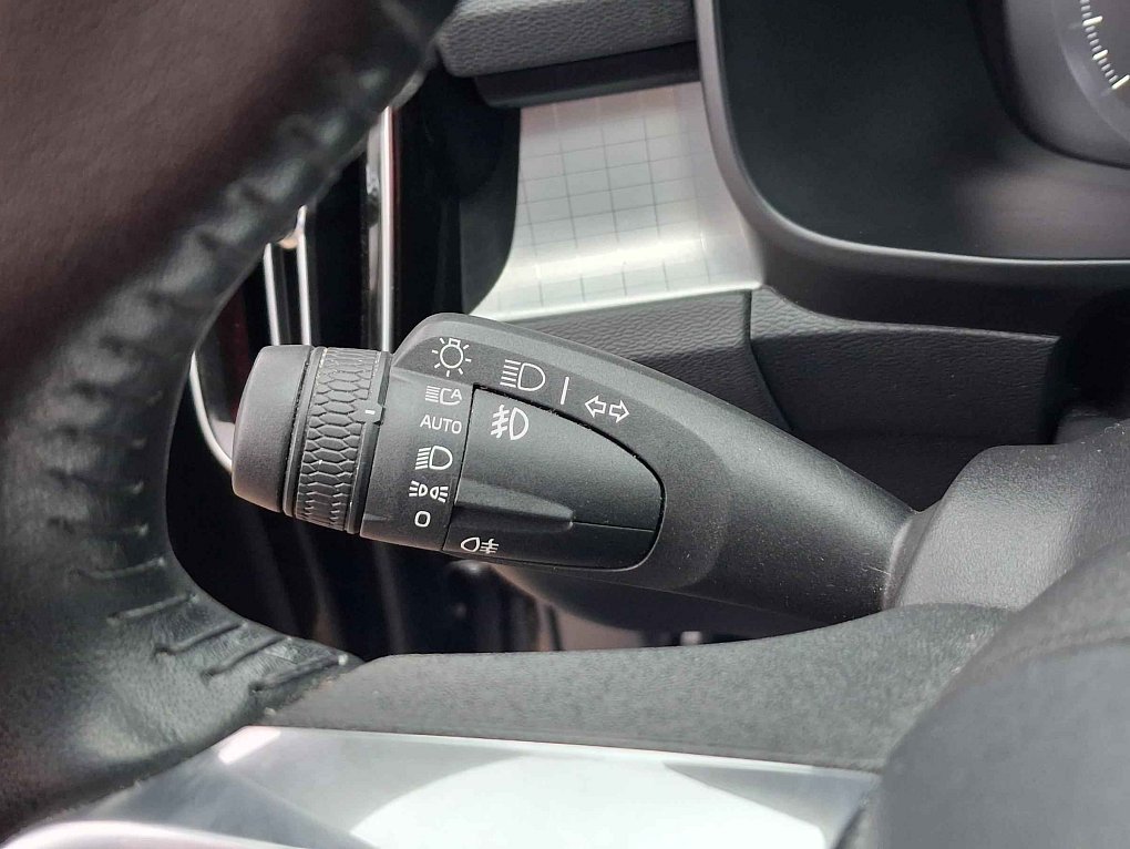 Volvo XC40 1.5T Momentum