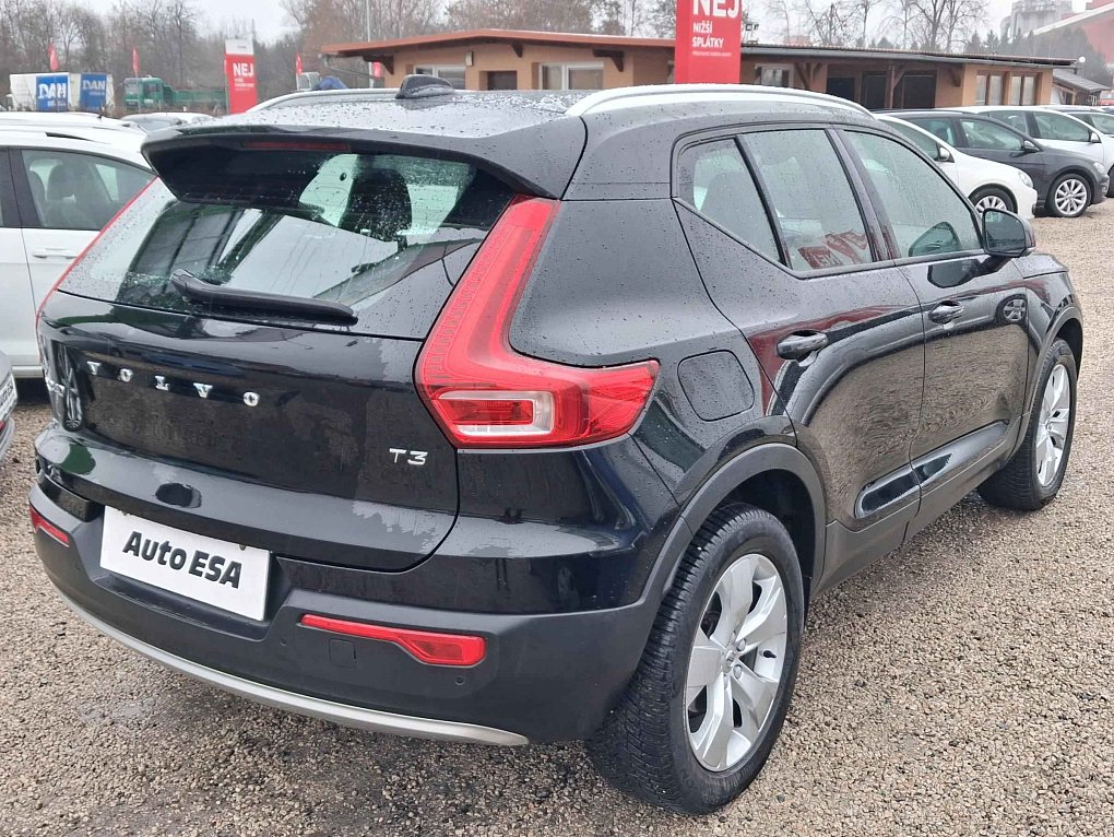 Volvo XC40 1.5T Momentum