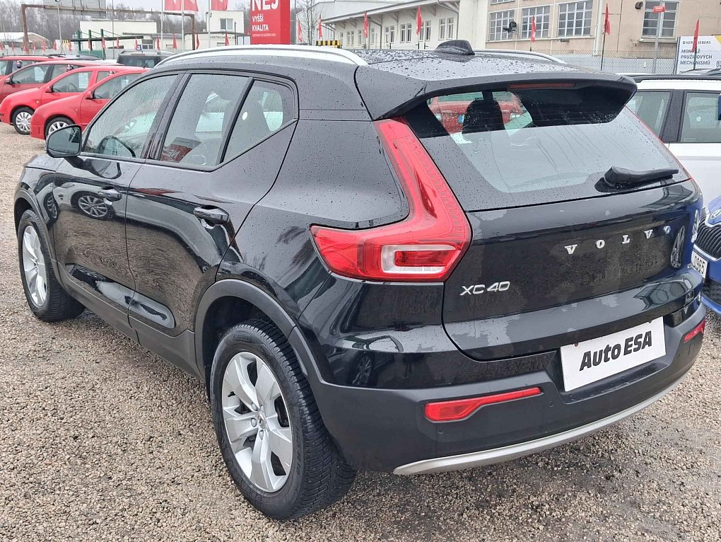 Volvo XC40 1.5T Momentum