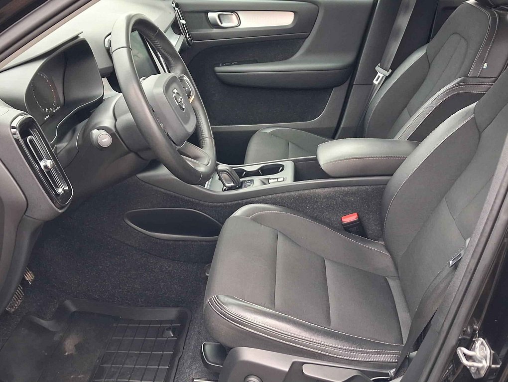 Volvo XC40 1.5T Momentum