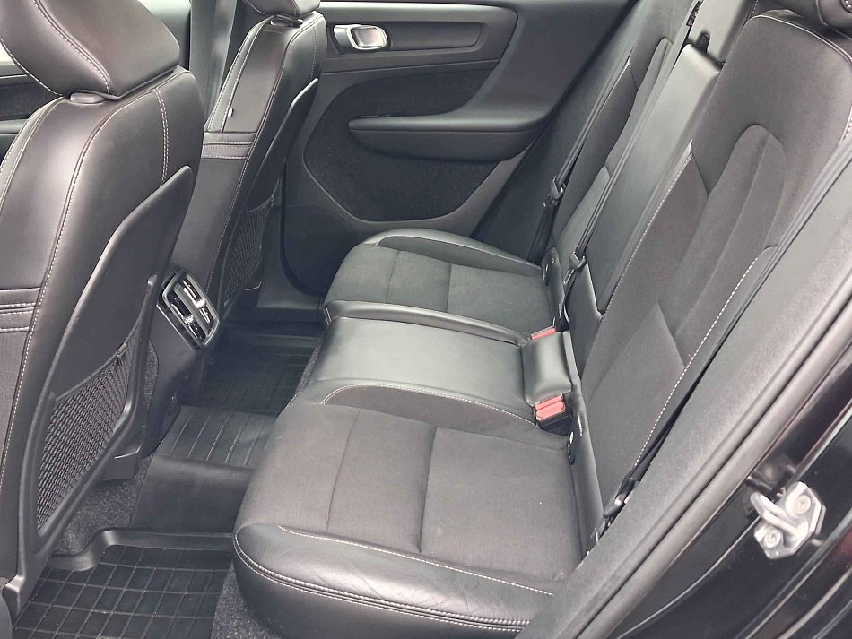 Volvo XC40 1.5T Momentum