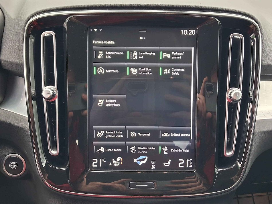 Volvo XC40 1.5T Momentum