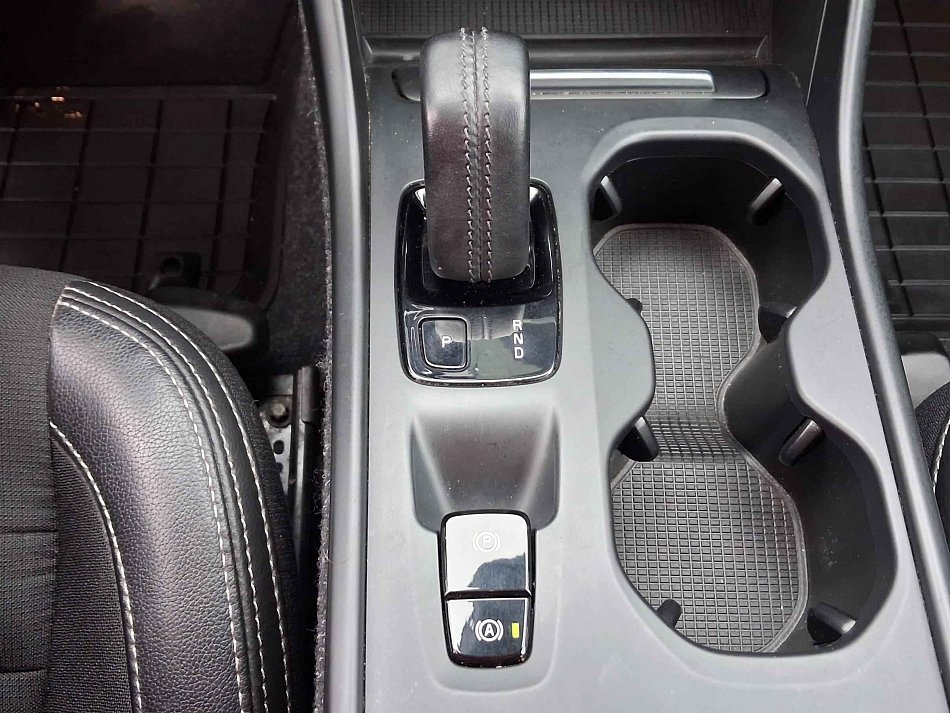 Volvo XC40 1.5T Momentum