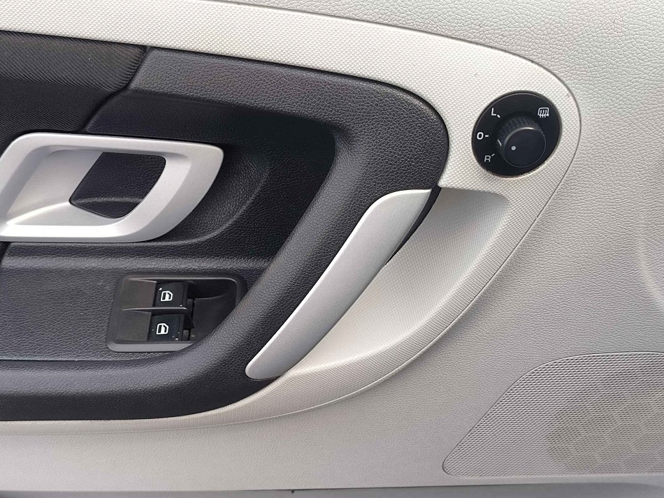 Škoda Fabia II 1.2i Ambiente
