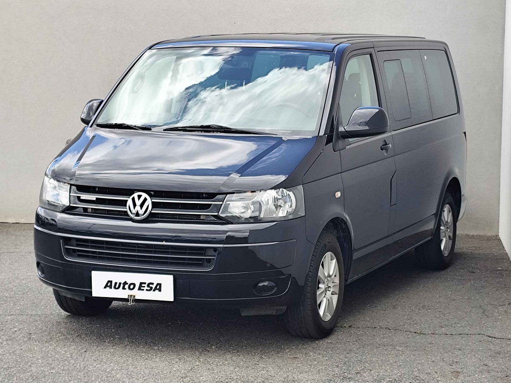 Volkswagen Multivan 2.0TDi 