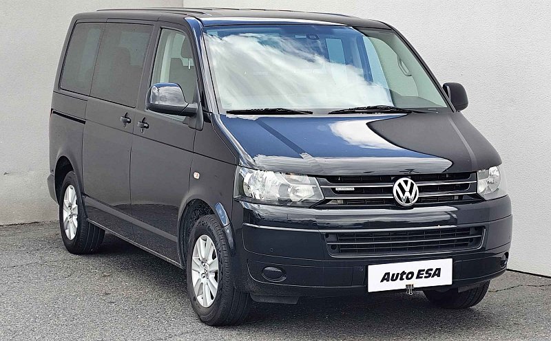 Volkswagen Multivan 2.0TDi 