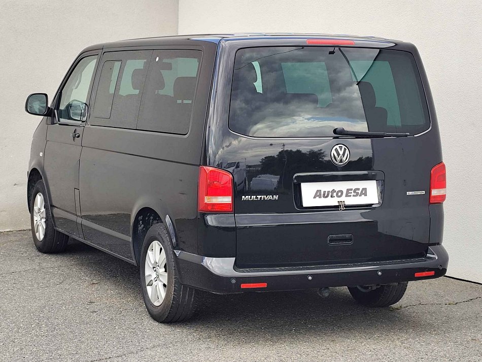 Volkswagen Multivan 2.0TDi 