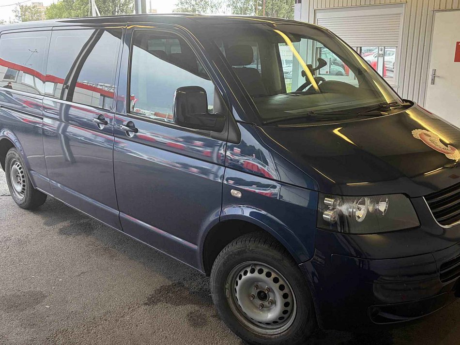 Volkswagen Caravelle 1.9TDi  L2 9míst