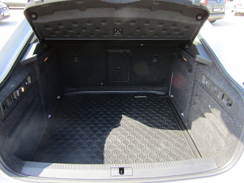 Škoda Superb III 2.0 TDi L&K 4x4
