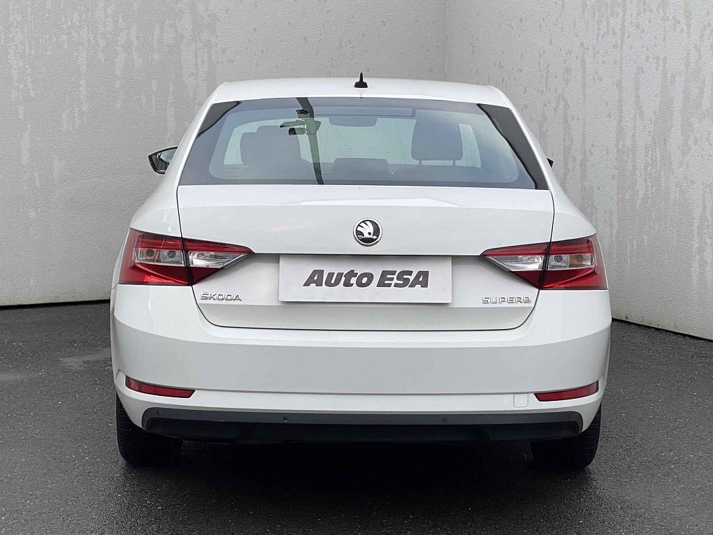Škoda Superb III 2.0TDi SportLine