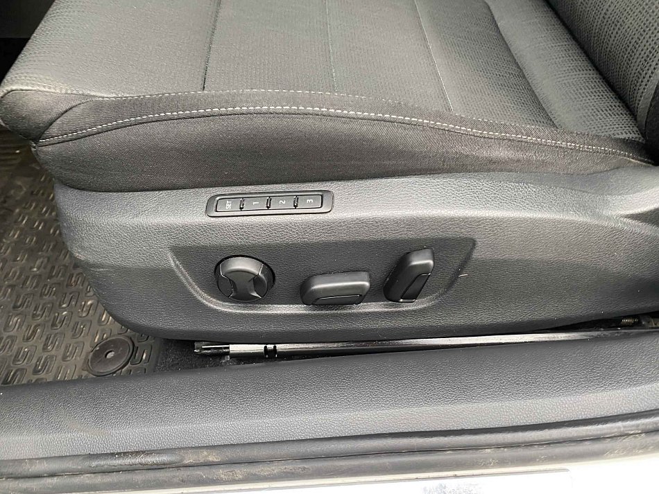 Škoda Superb III 2.0TDi SportLine