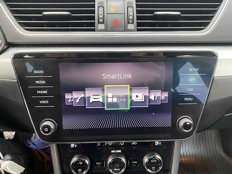 Škoda Superb III 2.0TDi SportLine