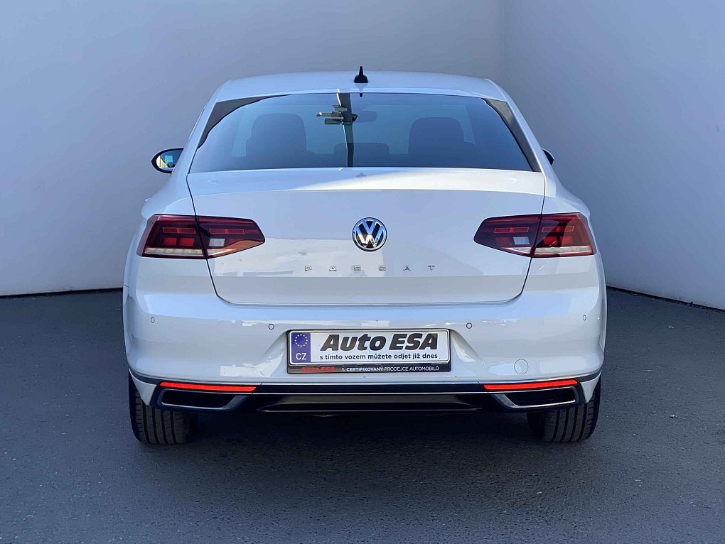 Volkswagen Passat 2.0TDi 
