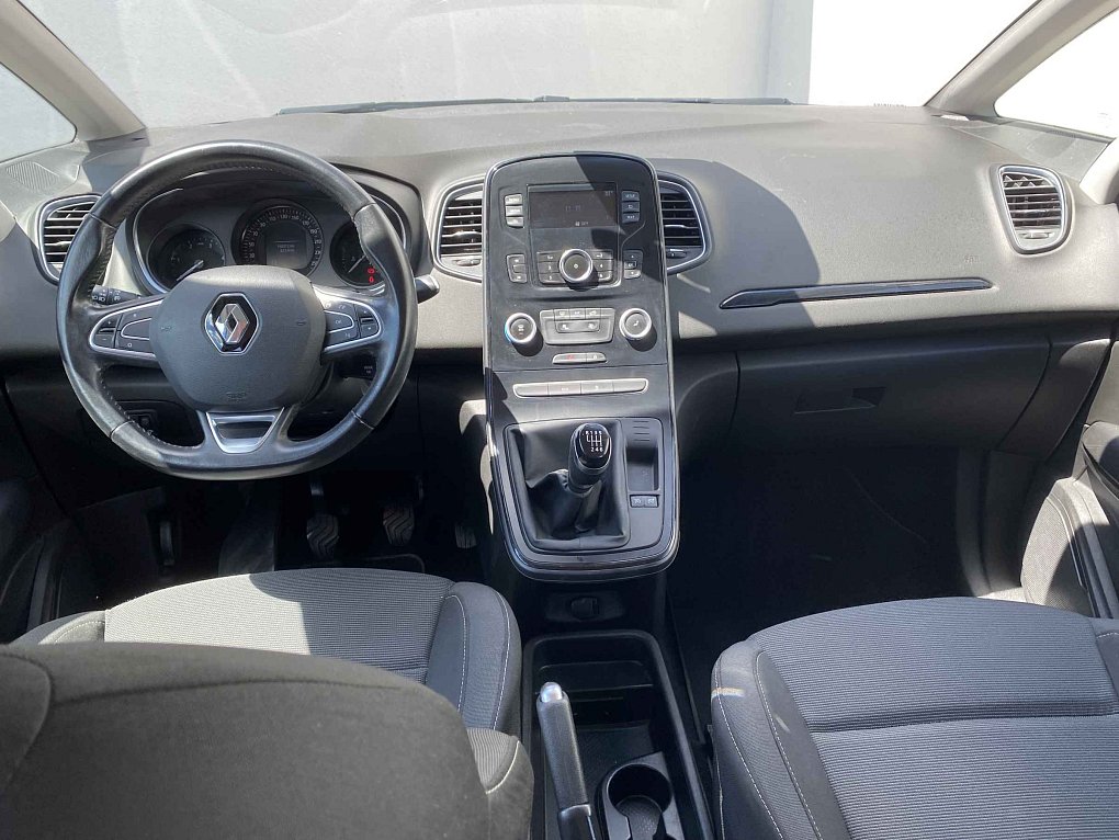 Renault Scénic 1.5 dCi 