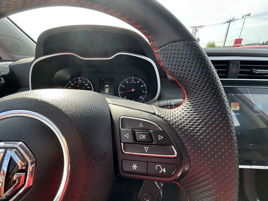 MG ZS 1.5 