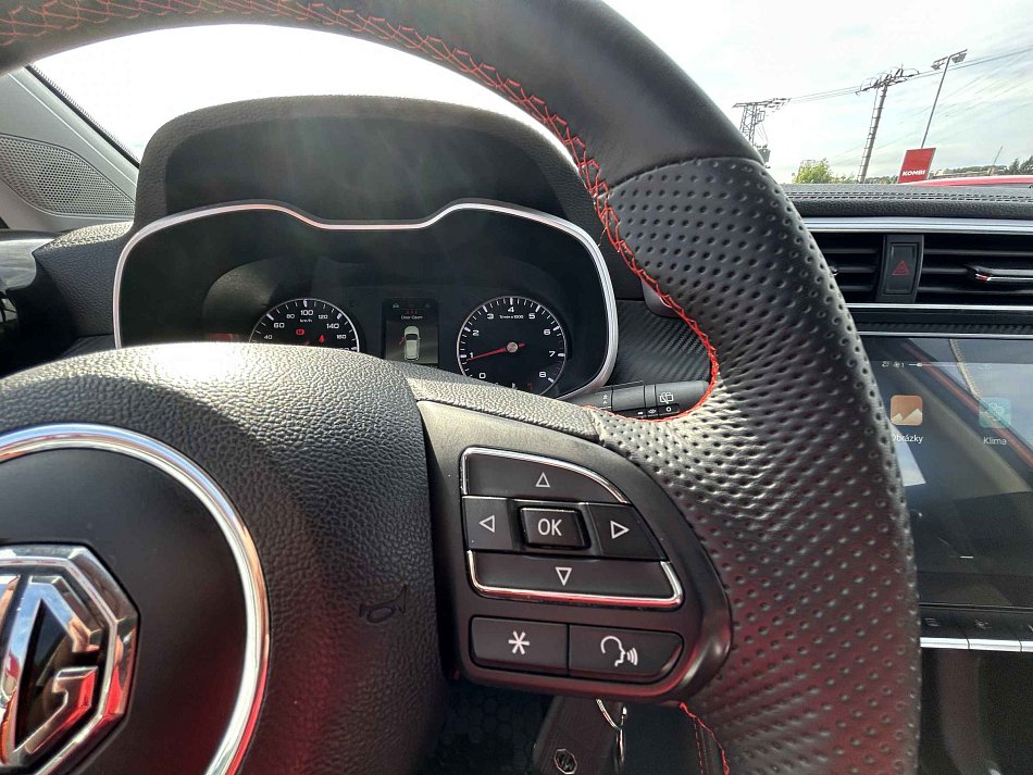 MG ZS 1.5 