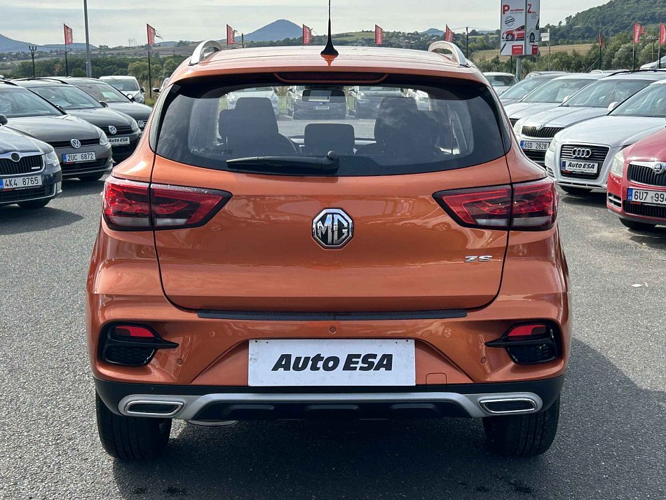 MG ZS 1.5 