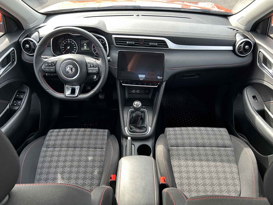MG ZS 1.5 