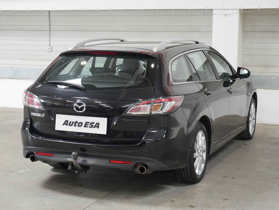 Mazda 6 2.0 i 