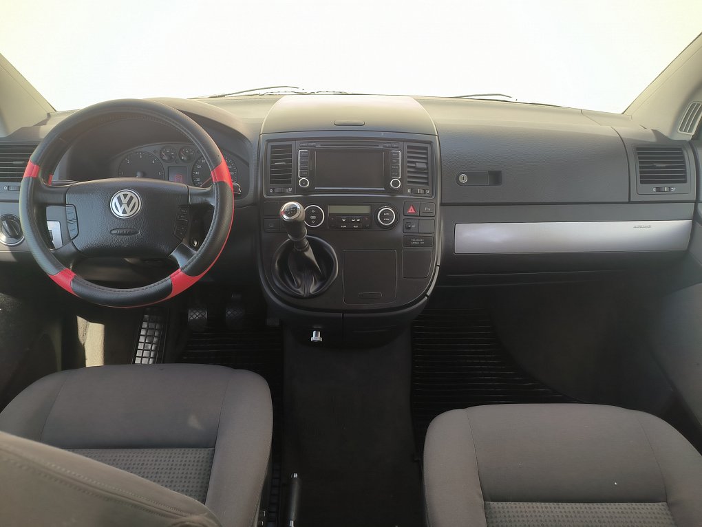 Volkswagen Multivan 2.5TDI  4x4