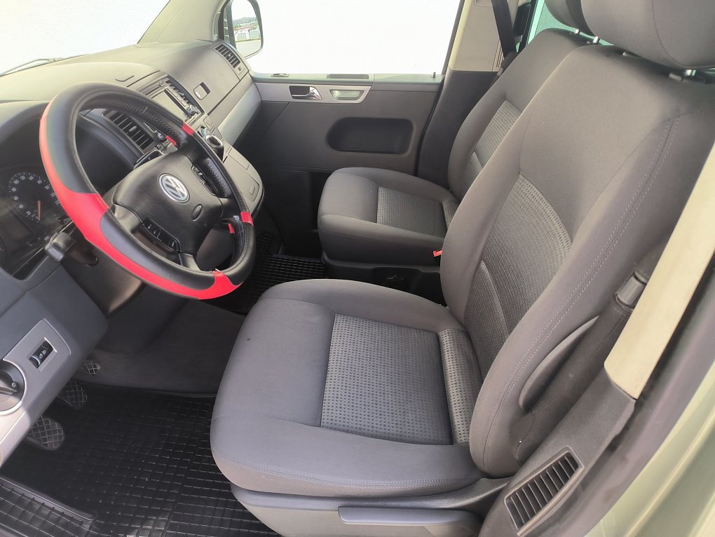Volkswagen Multivan 2.5TDI  4x4