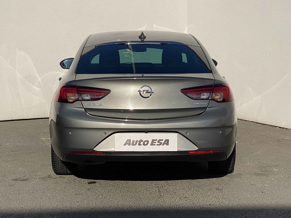 Opel Insignia 1.5 T 