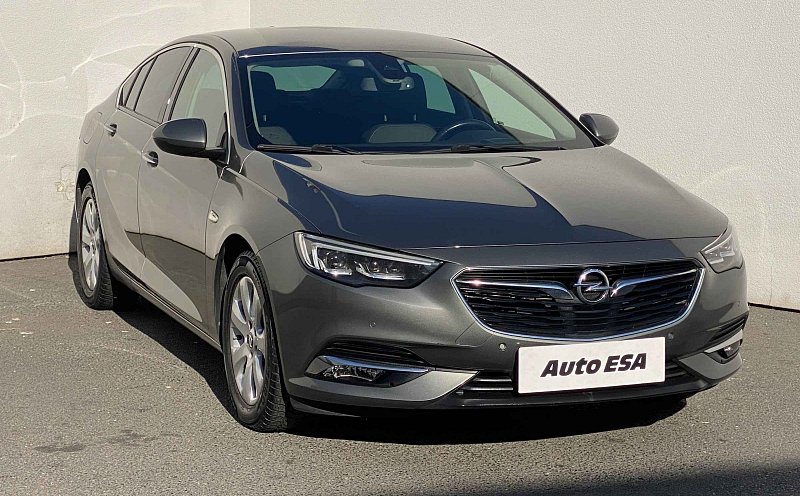 Opel Insignia 1.5 T 