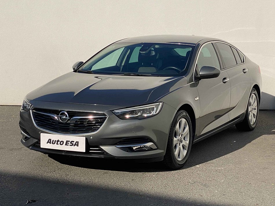 Opel Insignia 1.5 T 
