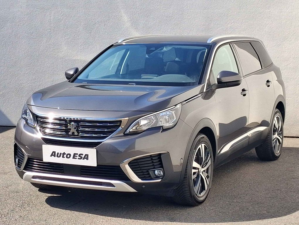 Peugeot 5008 1.2 PT Allure