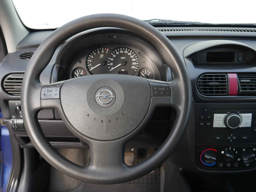 Opel Corsa 1.0i 