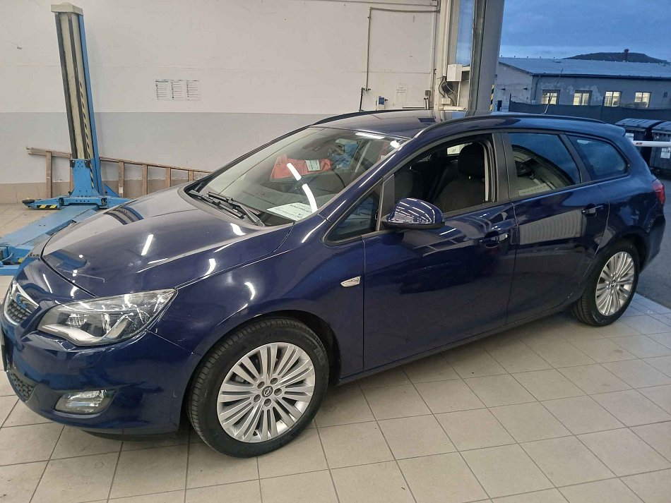 Opel Astra 1.4 T 