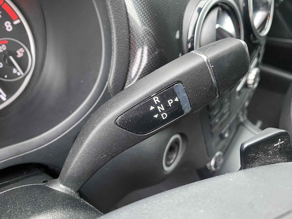 Mercedes-Benz Třída B 1.6i  B200