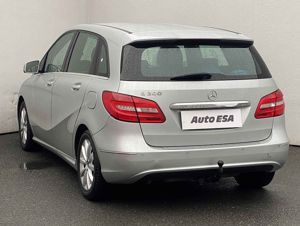 Mercedes-Benz Třída B 1.6i  B200