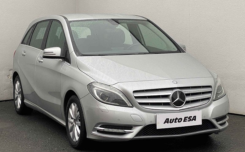 Mercedes-Benz Třída B 1.6i  B200