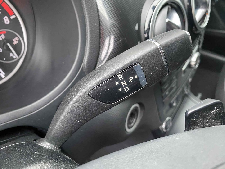 Mercedes-Benz Třída B 1.6i  B200