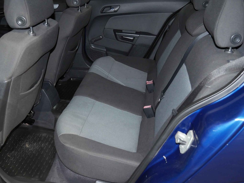Opel Astra 1.4 16V 