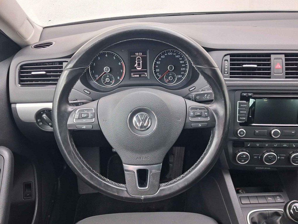 Volkswagen Jetta 1.2 TSi Life