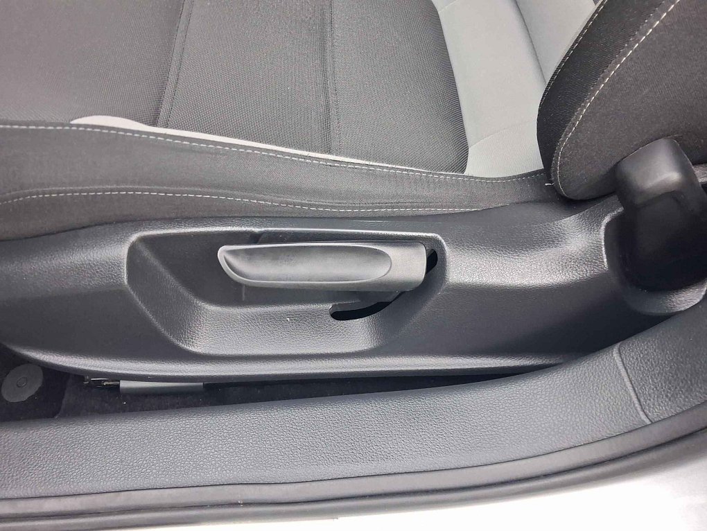 Volkswagen Jetta 1.2 TSi Life
